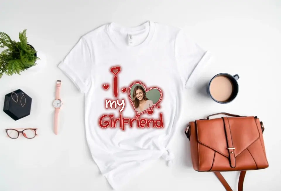 T-Shirt - I Love My Girlfriend