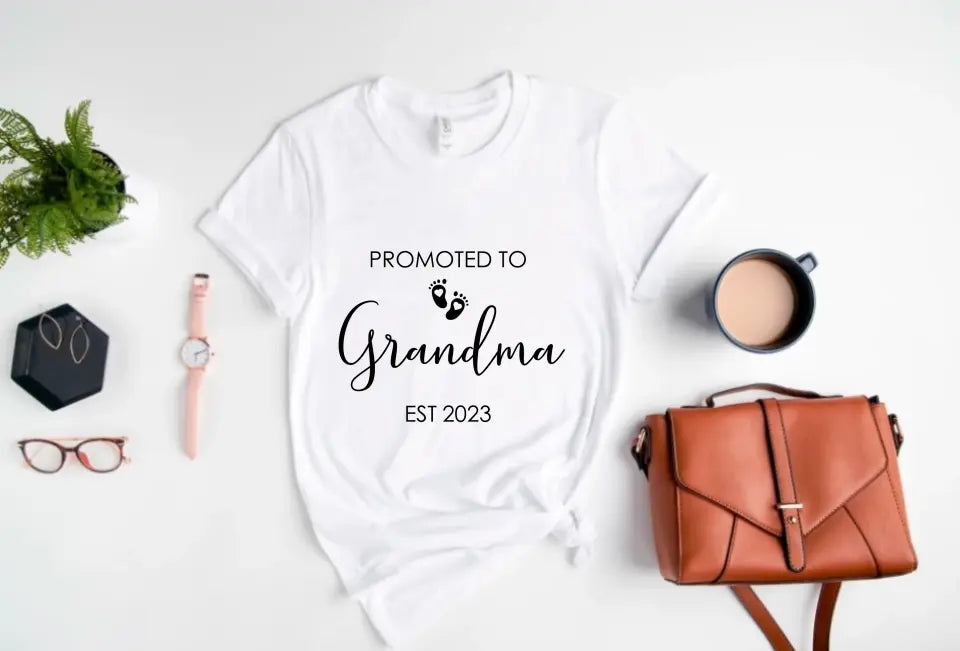 T-Shirt -  Promoted To Grandma